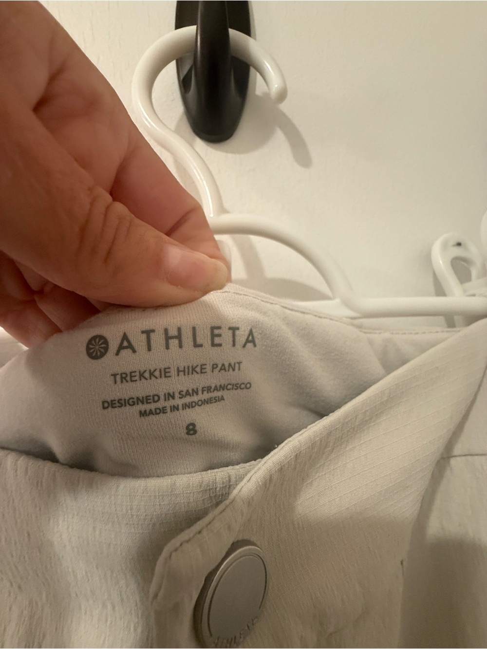 Athleta Trekkie Hike Pant in Light Beige